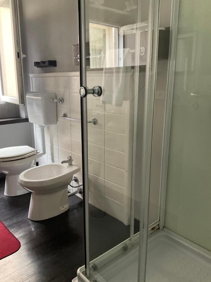 384 Guesthouse Rooms & Suite เอนนา ภายนอก รูปภาพ