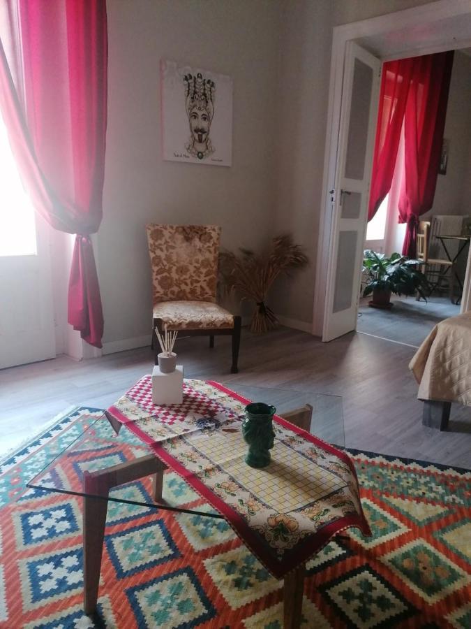 384 Guesthouse Rooms & Suite เอนนา ภายนอก รูปภาพ