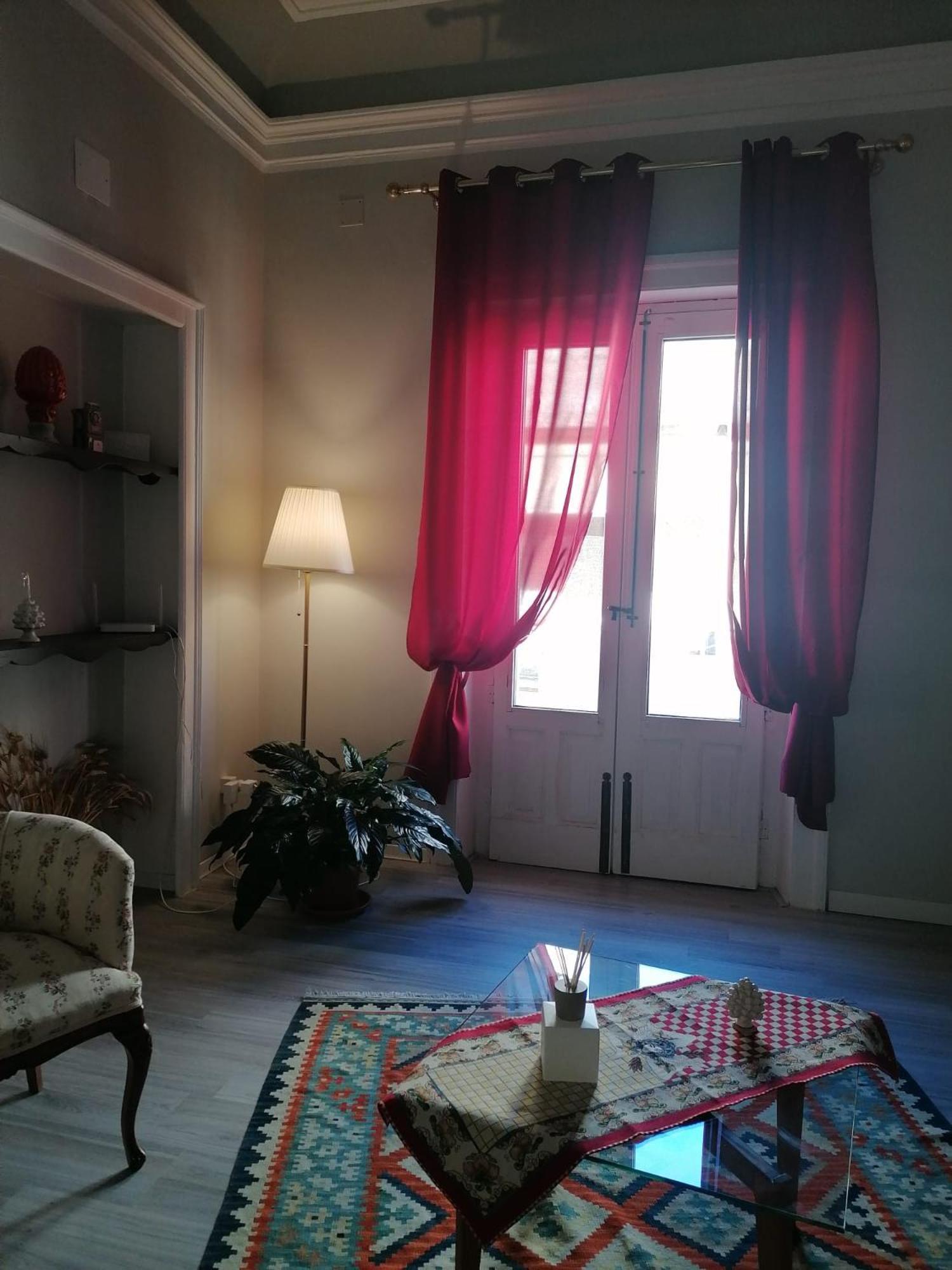 384 Guesthouse Rooms & Suite เอนนา ภายนอก รูปภาพ