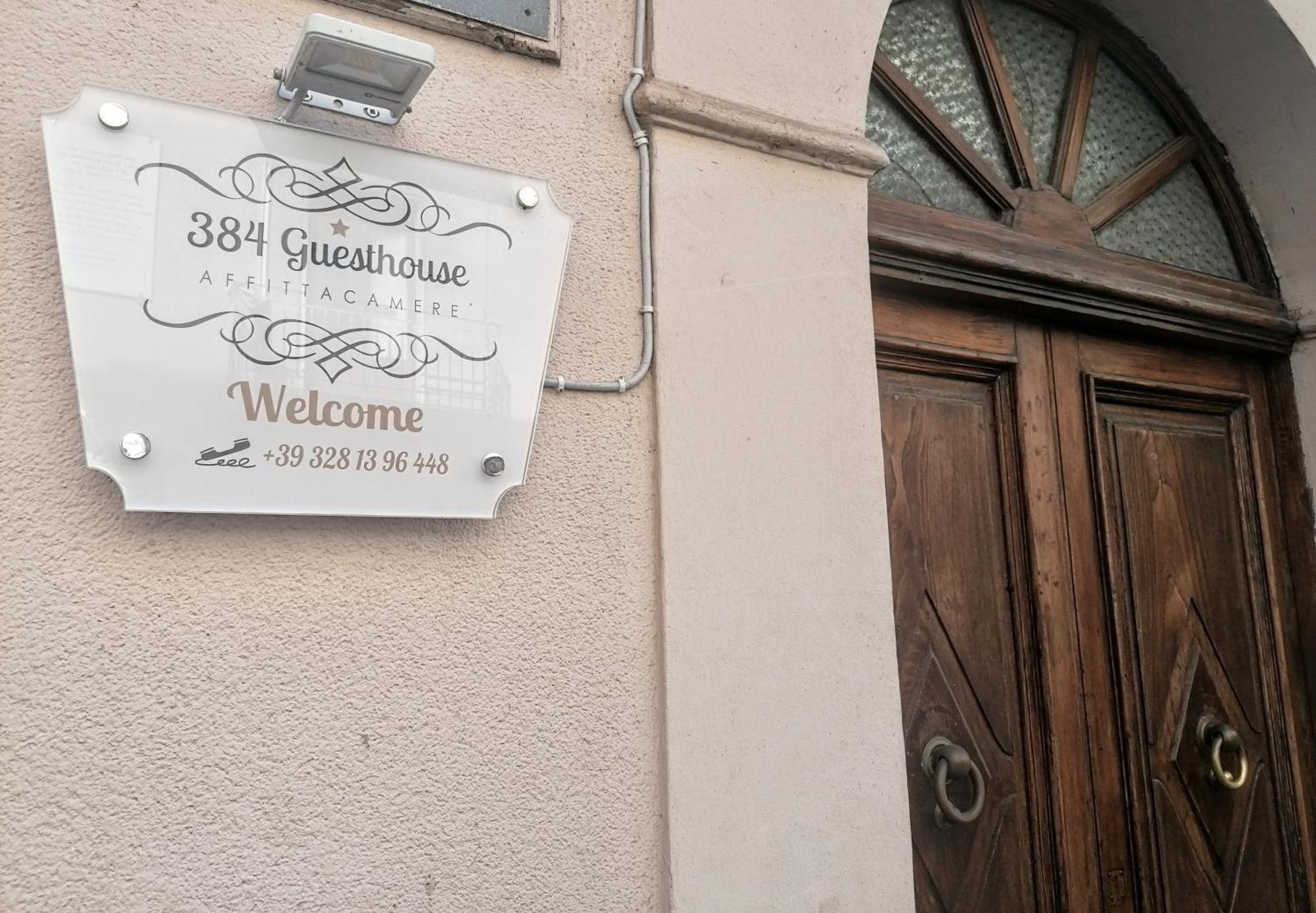 384 Guesthouse Rooms & Suite เอนนา ภายนอก รูปภาพ